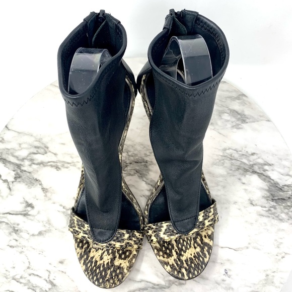Elle Tahari Leather Snake Skin Open Toe Heeled Ankle Cuff Booties 37 Classic - Picture 6 of 14